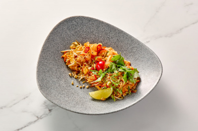 Падтай с креветками / Crispy wasabi tiger prawns